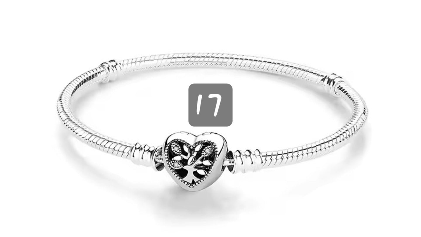 Familia Bracelet